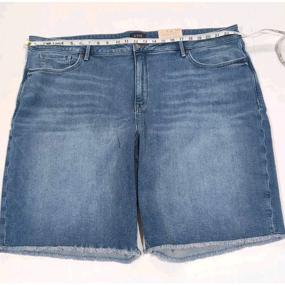 NYDJ Classic Blue Jean Shorts - Picture 9 of 14